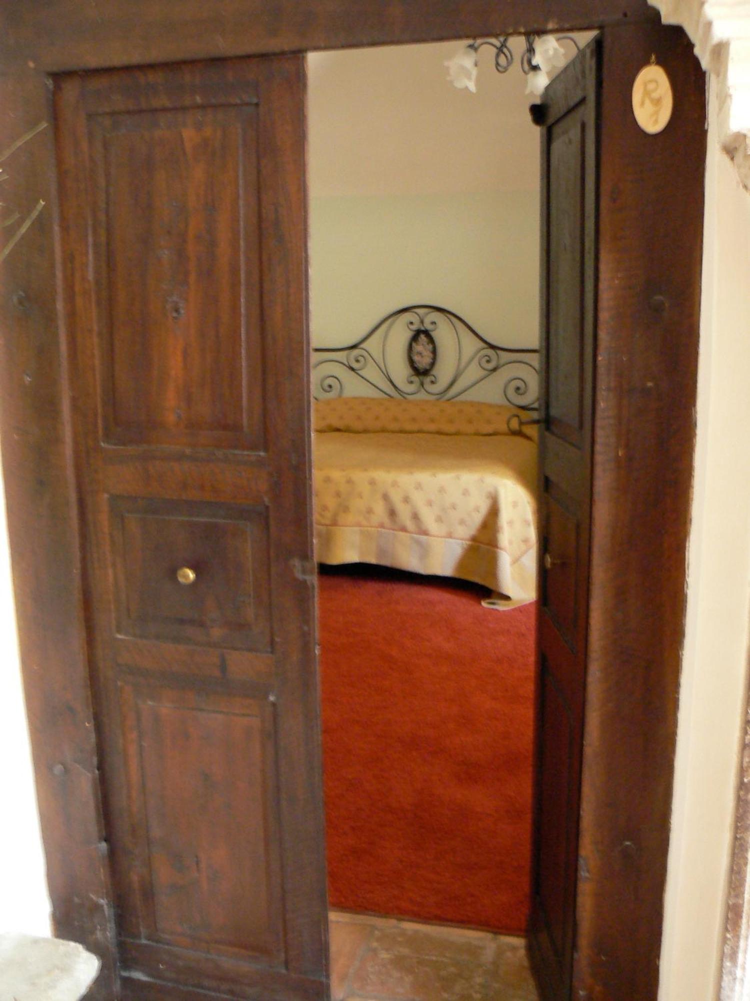 Residence Il Palazzo Santo Stefano Di Sessanio Exterior photo