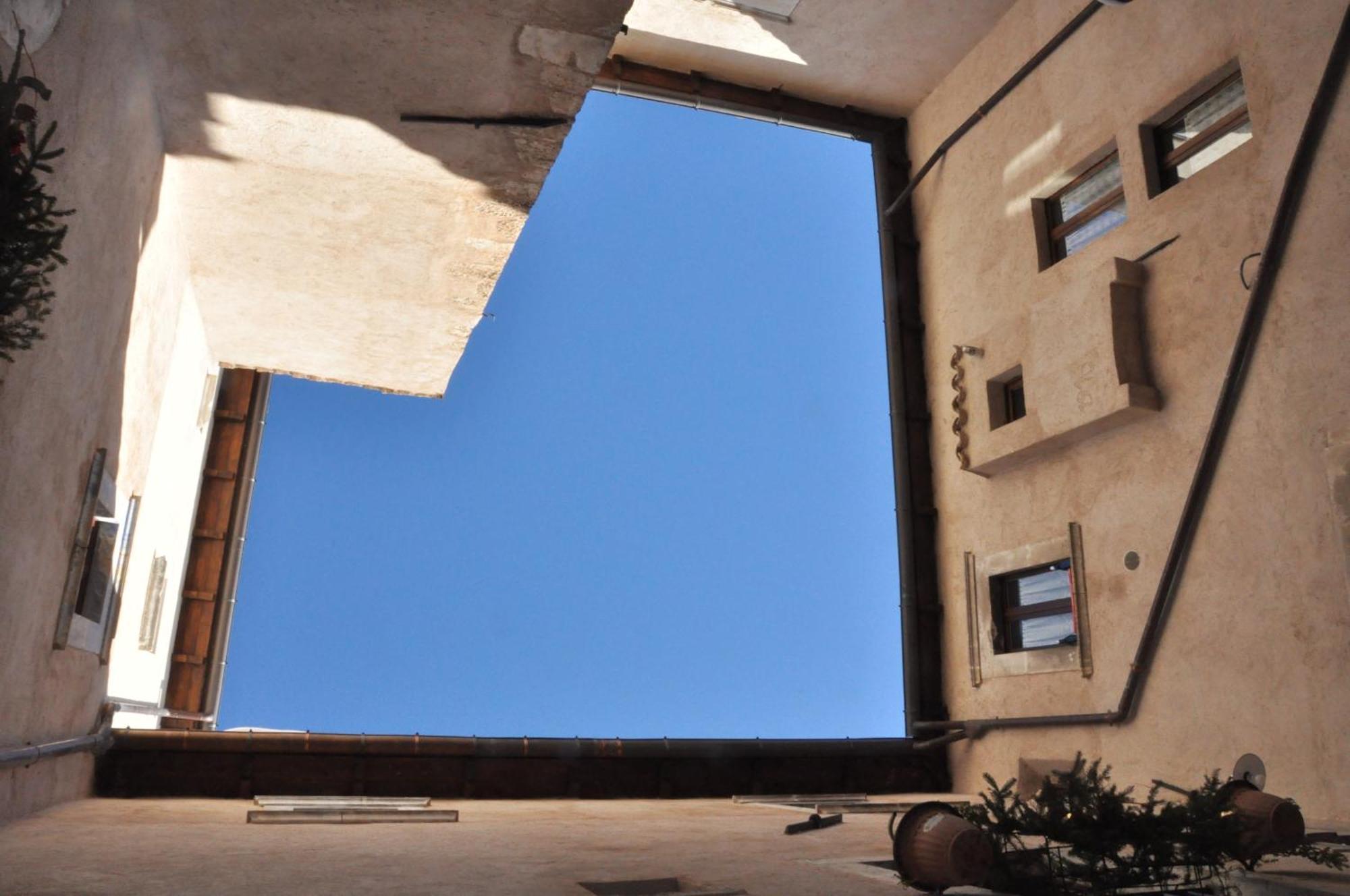 Residence Il Palazzo Santo Stefano Di Sessanio Exterior photo